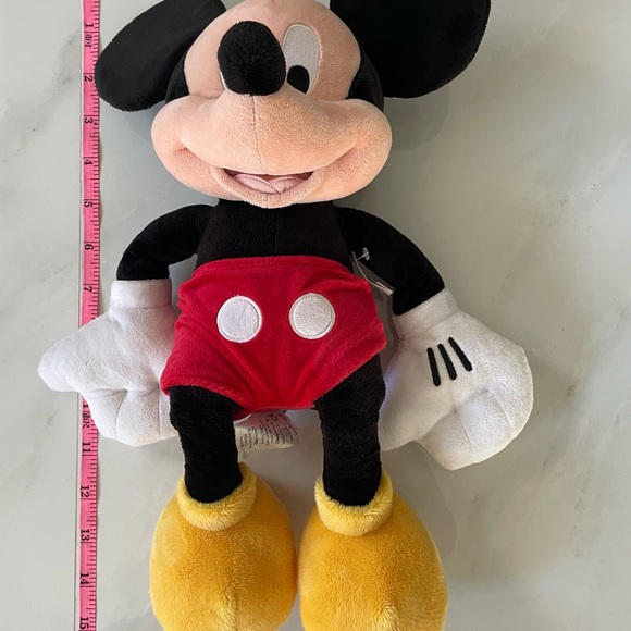 Mickey Mouse - Picture 4 of 7